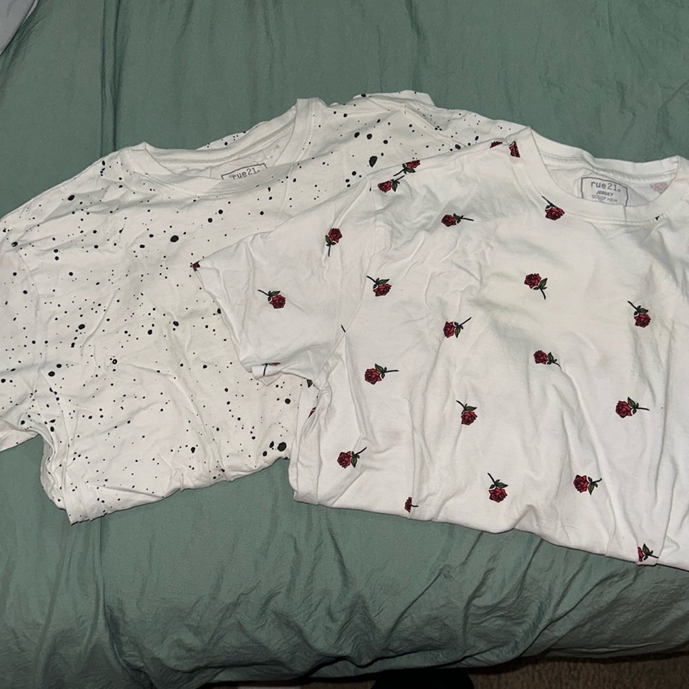 2 Patterned T-Shirts